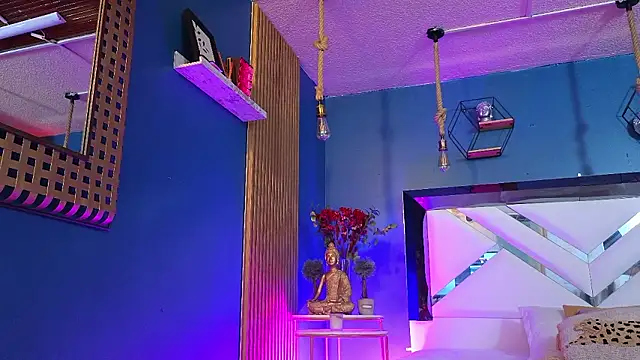 Ladyy brownn online show from March 16, 11:25 am