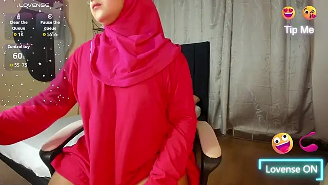 SamiraAwada online show from March 4, 6:36 pm