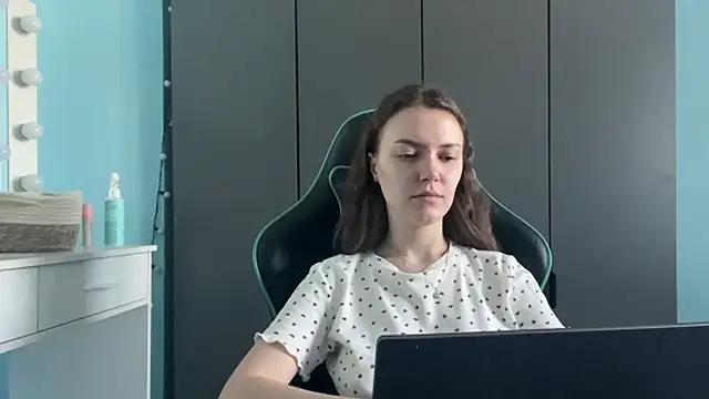 AndreeMerryman online show from February 17, 1:05 am