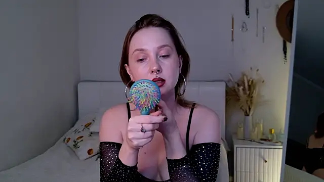 CandiceKingzzz online show from February 26, 3:44 pm