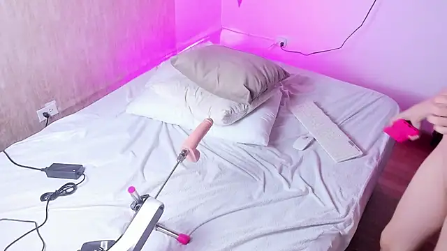 kelly 666 online show from April 10, 6:30 am