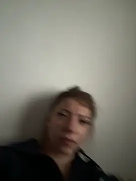 SofieKayla online show from April 16, 9:31 am