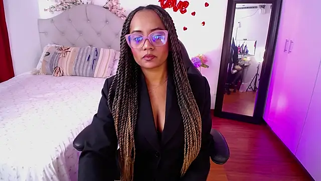 hope11x online show from April 14, 7:25 pm