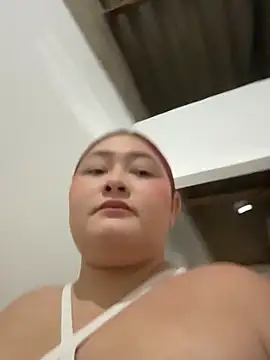 Rouse-Antonella  online show from March 21, 5:12 am