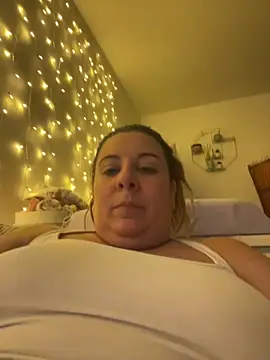 JasmineGlow7 online show from March 20, 11:20 pm