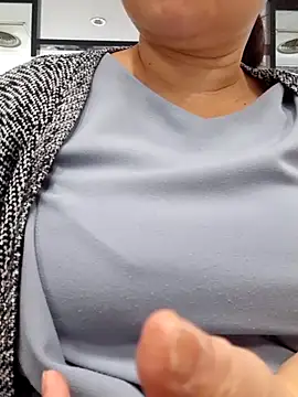 Yummyamasha online show from June 11, 2:53 am