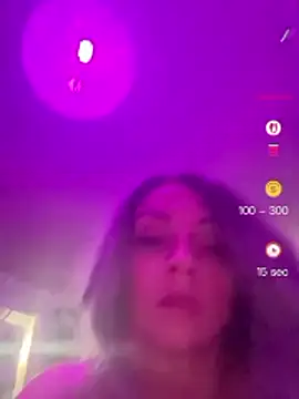 Alicethickpeach online show from July 14, 10:21 am