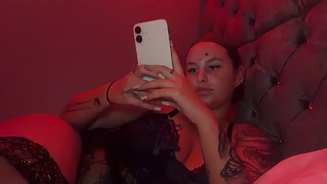 MissSophhh online show from February 7, 1:42 am