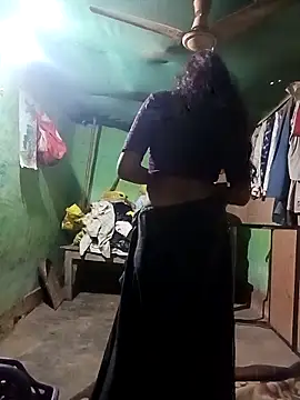 Royal hotti0011 online show from April 18, 9:23 am