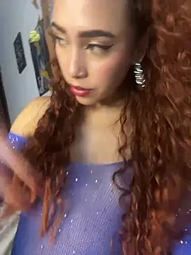 LiaHansson00 online show from February 6, 7:39 pm