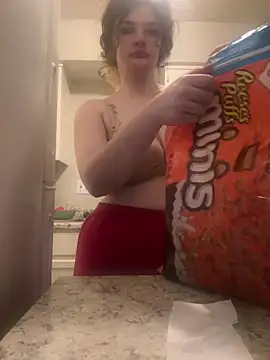 flowergirl88 online show from February 28, 3:17 am