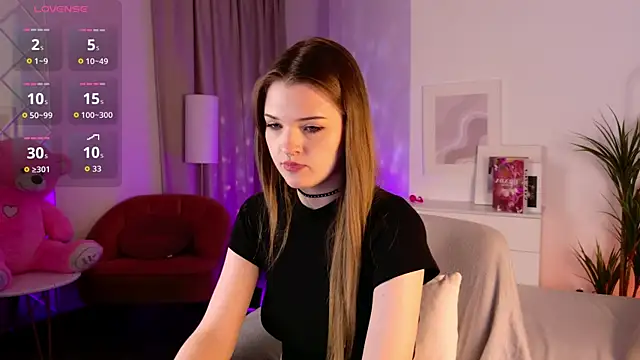 StarryLia online show from April 8, 8:33 pm