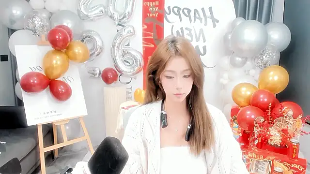 hotgirl0111 online show from February 20, 12:18 pm