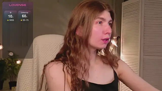 Bubble Chloe online show from April 17, 1:46 pm