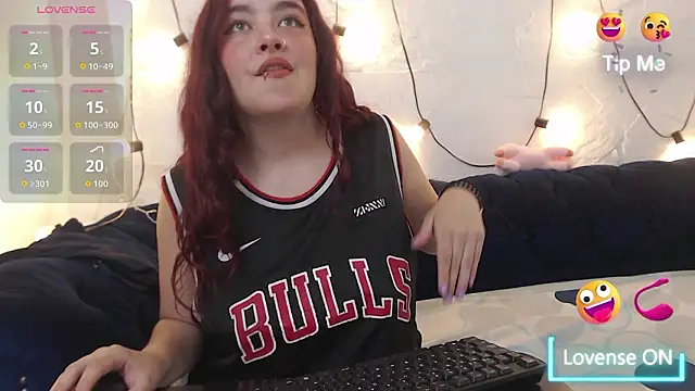 CarolRousee online show from March 25, 8:23 pm