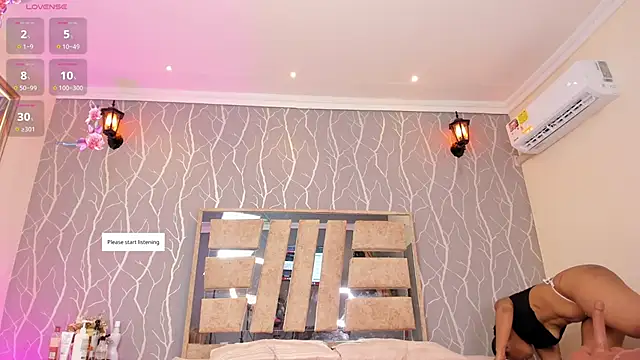 katherine sophia online show from April 18, 1:13 pm