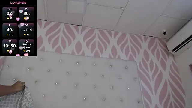 MariyaNovakie online show from April 6, 12:17 pm