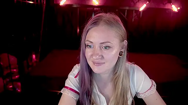 DramaQuenns online show from March 11, 6:50 am