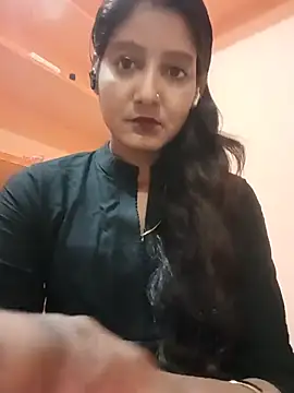 Ayesharani1 online show from July 6, 5:04 pm