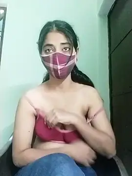 Kitti-Sharma online show from March 29, 11:31 am