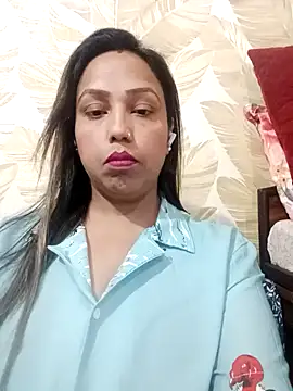 joya queen online show from April 17, 4:58 am