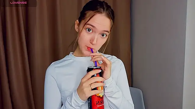 SupakuChan online show from February 14, 8:44 pm