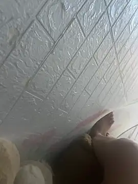 Miu Xinh online show from March 25, 5:38 pm