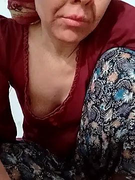 turbanlim07 online show from March 18, 5:07 pm