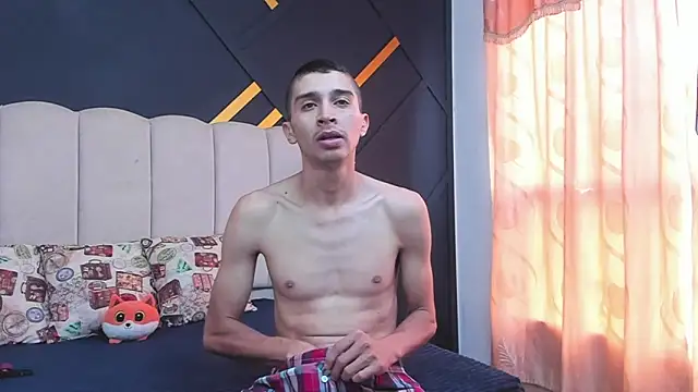 MiaANDrony online show from February 25, 12:58 pm