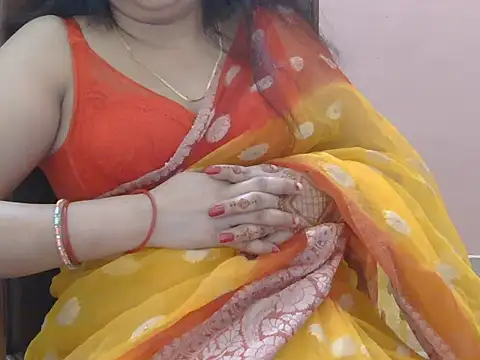 Cute Sheetal online show from March 28, 1:10 pm