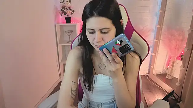 Maeren online show from February 12, 12:29 pm