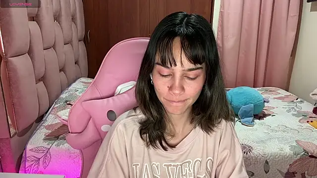 Zaphiroo 10 online show from March 10, 11:53 pm