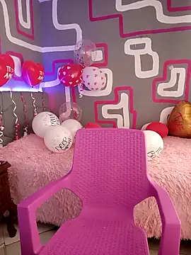 SweettSin online show from February 14, 10:01 pm