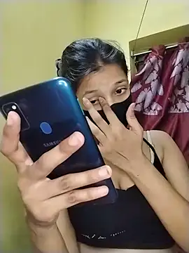 Naina-hott online show from May 31, 7:48 pm