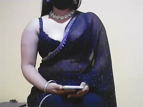 PRENCY CUTE online show from February 6, 1:14 pm