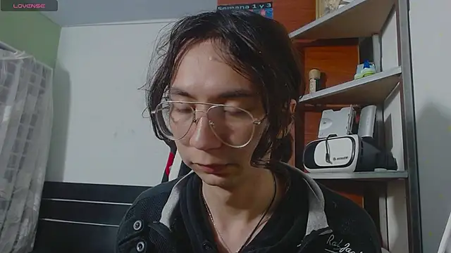 najimi uwu  online show from February 24, 1:16 am