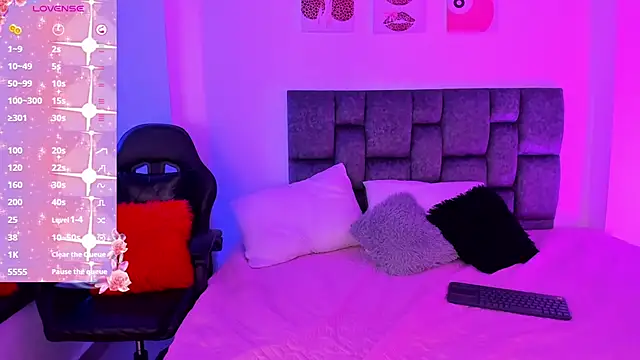 Madison Rosee online show from March 11, 11:36 am