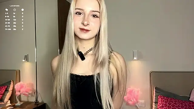 EvaQT online show from February 11, 7:43 am