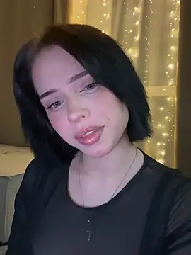  luna fox  online show from February 17, 5:12 pm