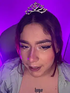 Wen 01 online show from March 28, 11:32 am