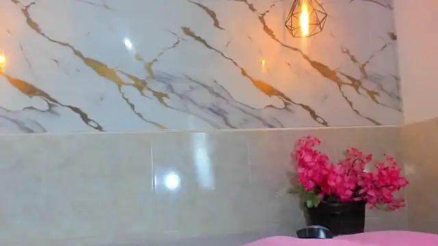 camiifox  online show from March 26, 7:48 pm