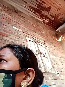 Kirti sacsena online show from April 2, 1:36 am