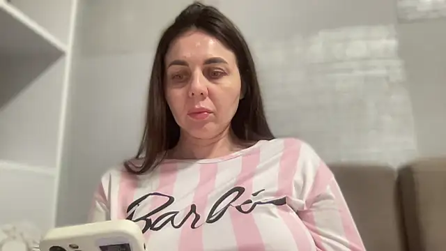 Darsy Rox online show from April 16, 8:08 pm