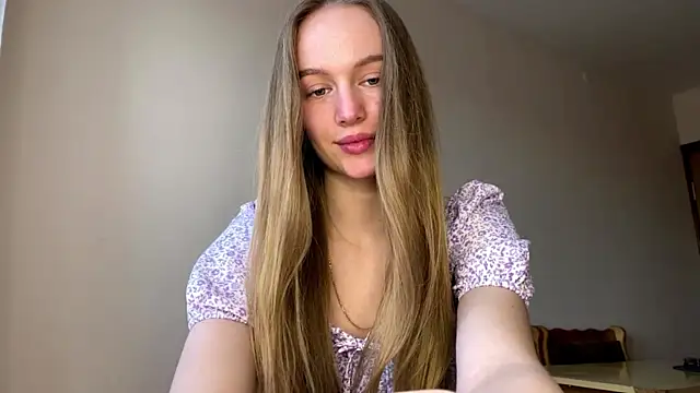 Viktoria Vibes online show from March 8, 3:05 pm