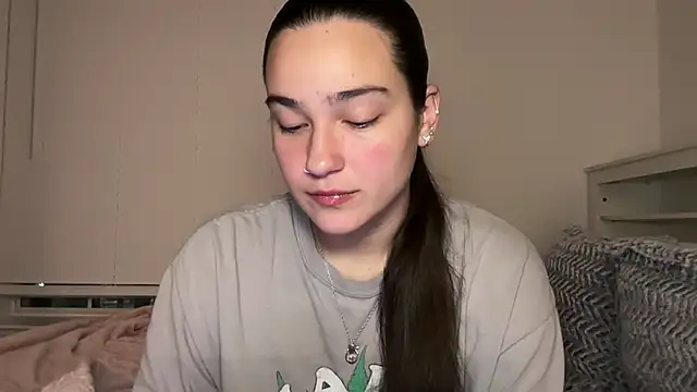 anitayurmoniii online show from July 28, 3:26 am