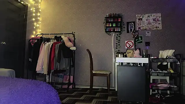 amily sunray online show from February 9, 3:14 pm