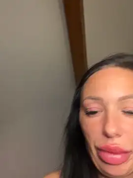 SaraHotDiamond xoxo online show from April 13, 7:14 pm