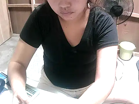 Cloudette 17 online show from February 22, 8:26 am