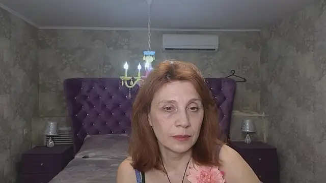 Anna Kenan online show from February 11, 8:05 am