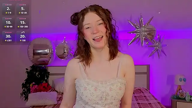 MmollyMay online show from April 5, 10:14 am